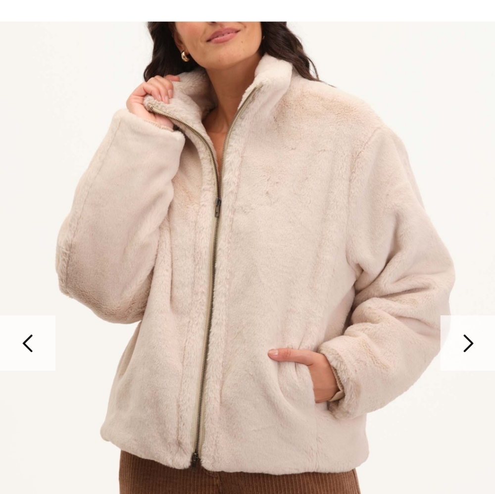 NWT Elie. By Elie Tahari Faux Fur Coat